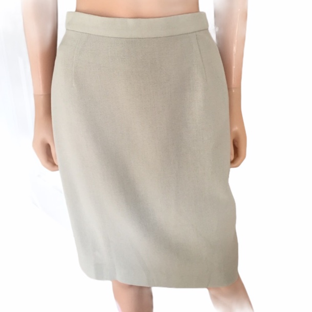 NWOT Vintage LOUIS FERAUD wool pencil skirt size 6
